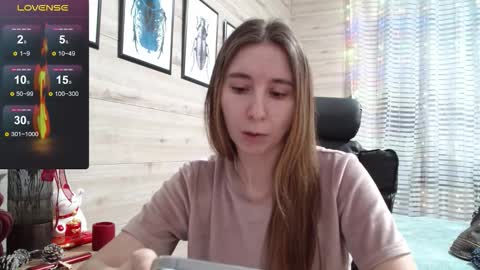 Snapshot of wow_porno_ chatting on 19, 12, 2025 Anna online show from 19, 12, 2025