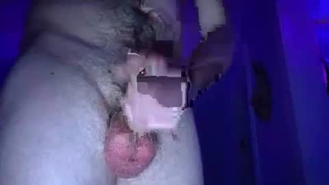 wrecklesspleasure93 online show from 18, 1, 2025