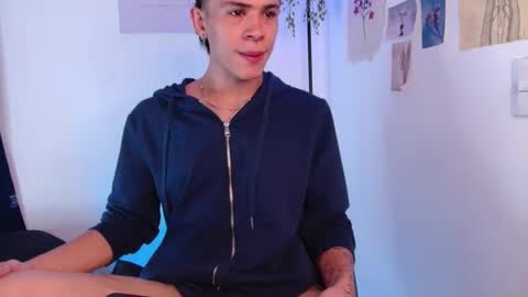 Snapshot of wyatt_444 chatting on 28, 12, 2024 wyatt online show from 28, 12, 2024