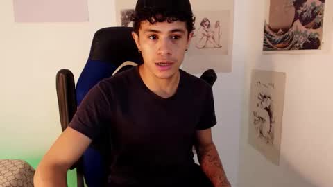 Snapshot of wyatt_444 chatting on 29, 10, 2025 wyatt online show from 29, 10, 2025