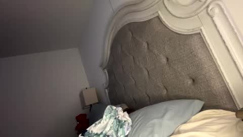 Snapshot of x_dreamgirl_x chatting on 20, 12, 2024 Mariah  online show from 20, 12, 2024
