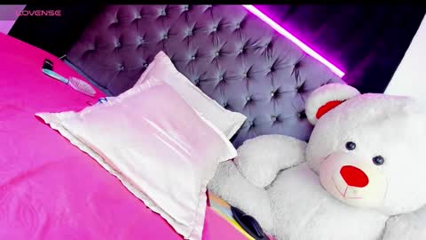 Maria Juliana online show from 15, 12, 2024