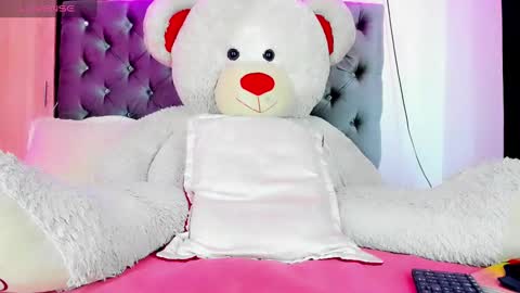 Maria Juliana online show from 21, 2, 2025