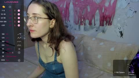 Snapshot of x_purr_agatha_x chatting on 13, 12, 2024 Agatha online show from 13, 12, 2024