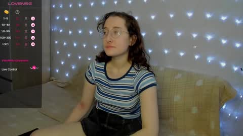 Snapshot of x_purr_agatha_x chatting on 7, 2, 2025 Agatha online show from 7, 2, 2025