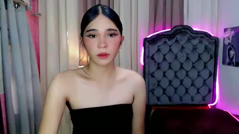 Snapshot of xairah_doux chatting on 21, 10, 2025 xairah_doux online show from 21, 10, 2025