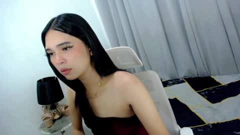 Snapshot of xairah_doux chatting on 9, 4, 2026 xairah_doux online show from 9, 4, 2026