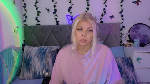 sooo hey im Sperm Mystik from Fuckistan i want you full my all holes bcs i have penis fever online show from 3, 2, 2026