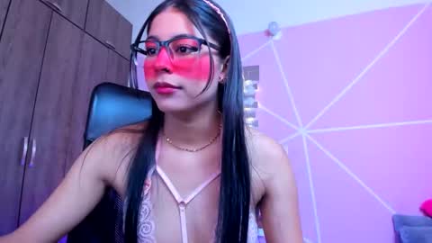 XALLYSONX online show from 18, 12, 2025