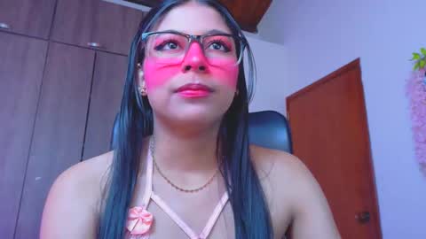 XALLYSONX online show from 9, 2, 2026