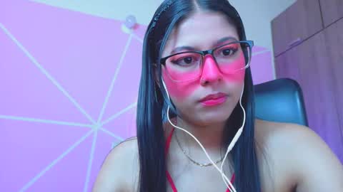 XALLYSONX online show from 9, 4, 2026