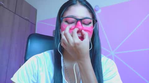 XALLYSONX online show from 12, 5, 2026