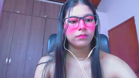 XALLYSONX online show from 22, 6, 2026