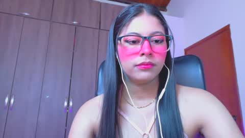 XALLYSONX online show from 27, 6, 2026