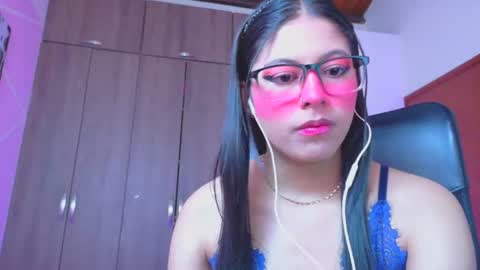 XALLYSONX online show from 29, 6, 2026