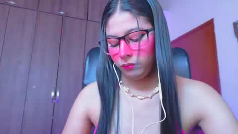XALLYSONX online show from 1, 7, 2026
