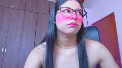 XALLYSONX online show from 6, 7, 2026
