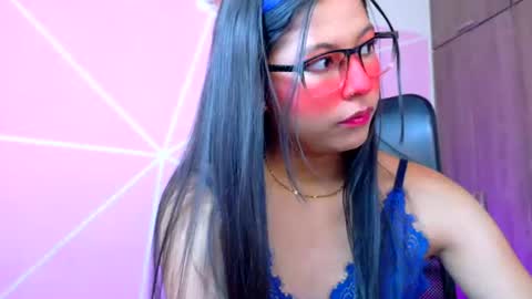 XALLYSONX online show from 4, 8, 2026