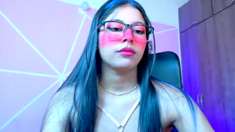 XALLYSONX online show from 7, 8, 2026