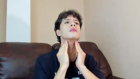 Snapshot of xam_collen chatting on 19, 11, 2025 xam_collen online show from 19, 11, 2025