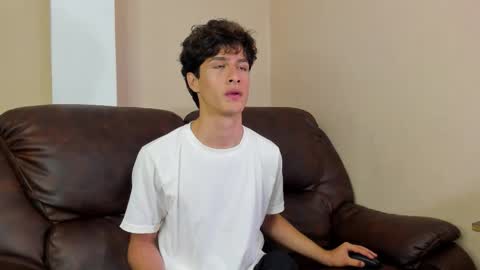 Snapshot of xam_collen chatting on 27, 11, 2025 xam_collen online show from 27, 11, 2025