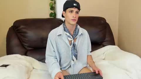 Snapshot of xam_collen chatting on 21, 2, 2026 xam_collen online show from 21, 2, 2026