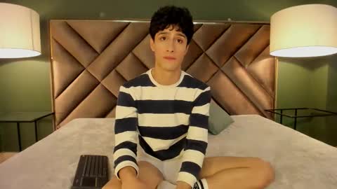 Snapshot of xam_collen chatting on 10, 3, 2026 xam_collen online show from 10, 3, 2026