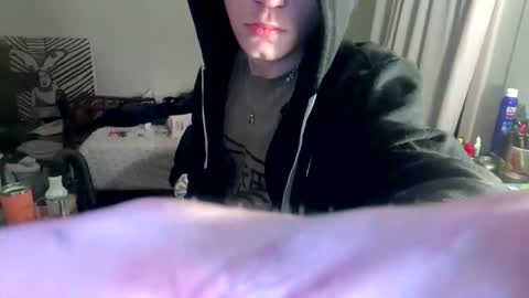 Snapshot of xander0zzz chatting on 6, 3, 2026 xander0zzz online show from 6, 3, 2026