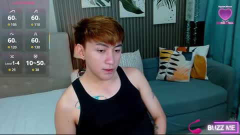 Snapshot of xasianprince4youx chatting on 17, 11, 2025 khris online show from 17, 11, 2025
