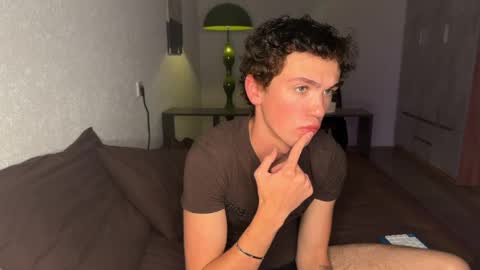 Snapshot of xavier_200 chatting on 5, 6, 2026 Xavier PVT open online show from 5, 6, 2026