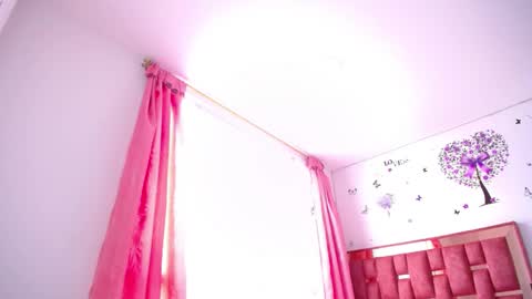 Snapshot of xayunrin chatting on 20, 2, 2025 xayu online show from 20, 2, 2025