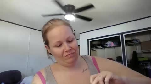 Snapshot of xbeautifulxliex chatting on 19, 3, 2026 xbeautifulxliex online show from 19, 3, 2026