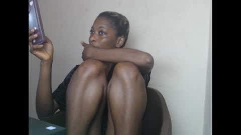 xcreamypussy online show from 4, 1, 2025