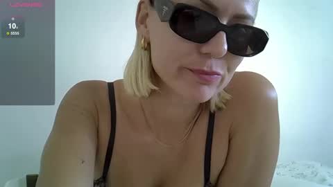 Snapshot of xdaisyhansen chatting on 8, 2, 2025 Daisy Hansen online show from 8, 2, 2025