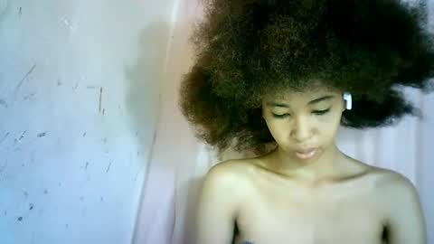 xenna610827 online show from 18, 2, 2025