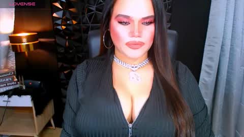 xHUGECOCKTILLCUMX online show from 18, 10, 2025