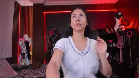 XiaQueen   I M online show from 14, 10, 2025