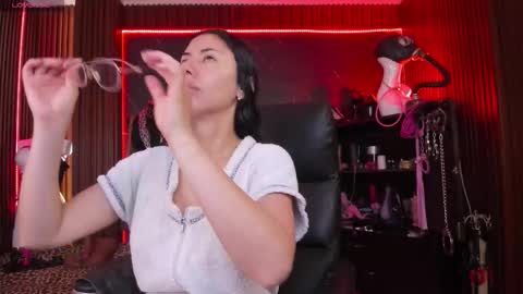 XiaQueen   I M online show from 20, 11, 2025