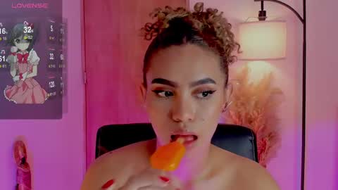 Snapshot of ximena_sotto1 chatting on 2, 2, 2025 camila online show from 2, 2, 2025