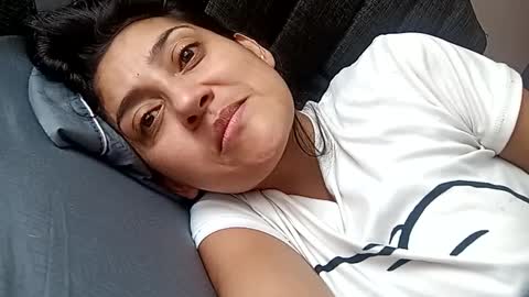 ximena suarez online show from 5, 2, 2025