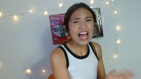 ximenna_bu online show from 15, 7, 2026