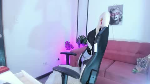 xiomara_as online show from 16, 2, 2026