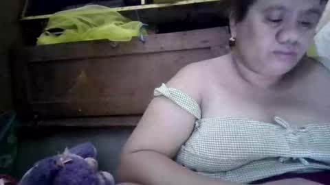 xjuicytits online show from 25, 4, 2026
