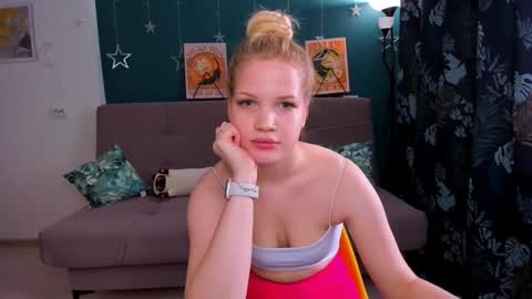 Chloe online show from 29, 1, 2025