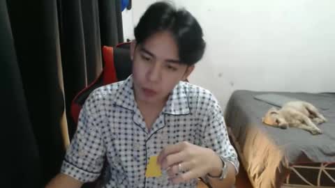 Snapshot of xluminous chatting on 10, 9, 2025 MIKAEL online show from 10, 9, 2025