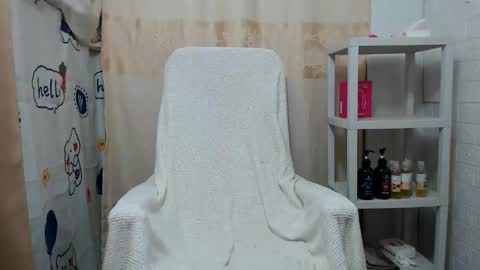 Snapshot of xmaxie_ chatting on 31, 3, 2026 Maxie online show from 31, 3, 2026