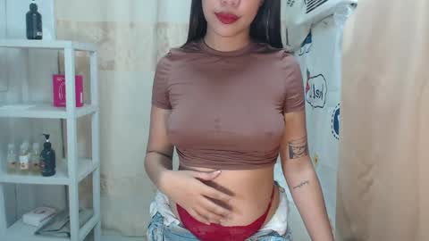 Snapshot of xmaxie_ chatting on 25, 4, 2026 Maxie online show from 25, 4, 2026
