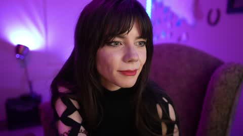 Bella Bondai online show from 12, 1, 2025