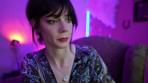 Bella Bondai online show from 9, 2, 2025