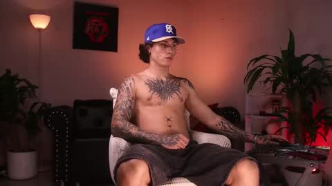   online show from 27, 2, 2025